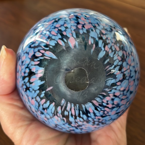 Art Glass paperweight signed - Picture 3 of 3